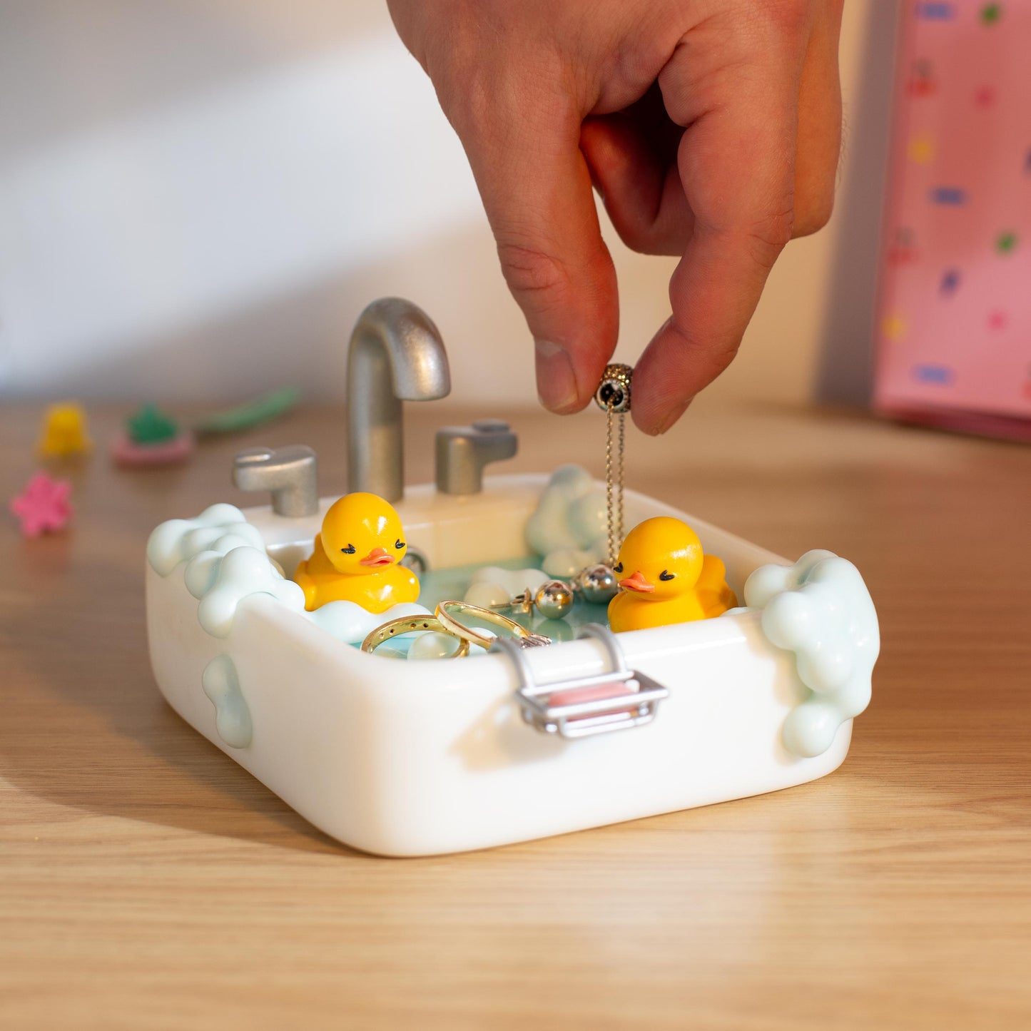 Bath Duck Trinket Dish | Resin Trinket Tray | Girls Trinket Bowl for Neckless, Earrings, Ring | Cute Resin Jewellery Box | Rubber Duck Gift